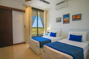 Oceanfront condo 3-2-01- Nilaveli